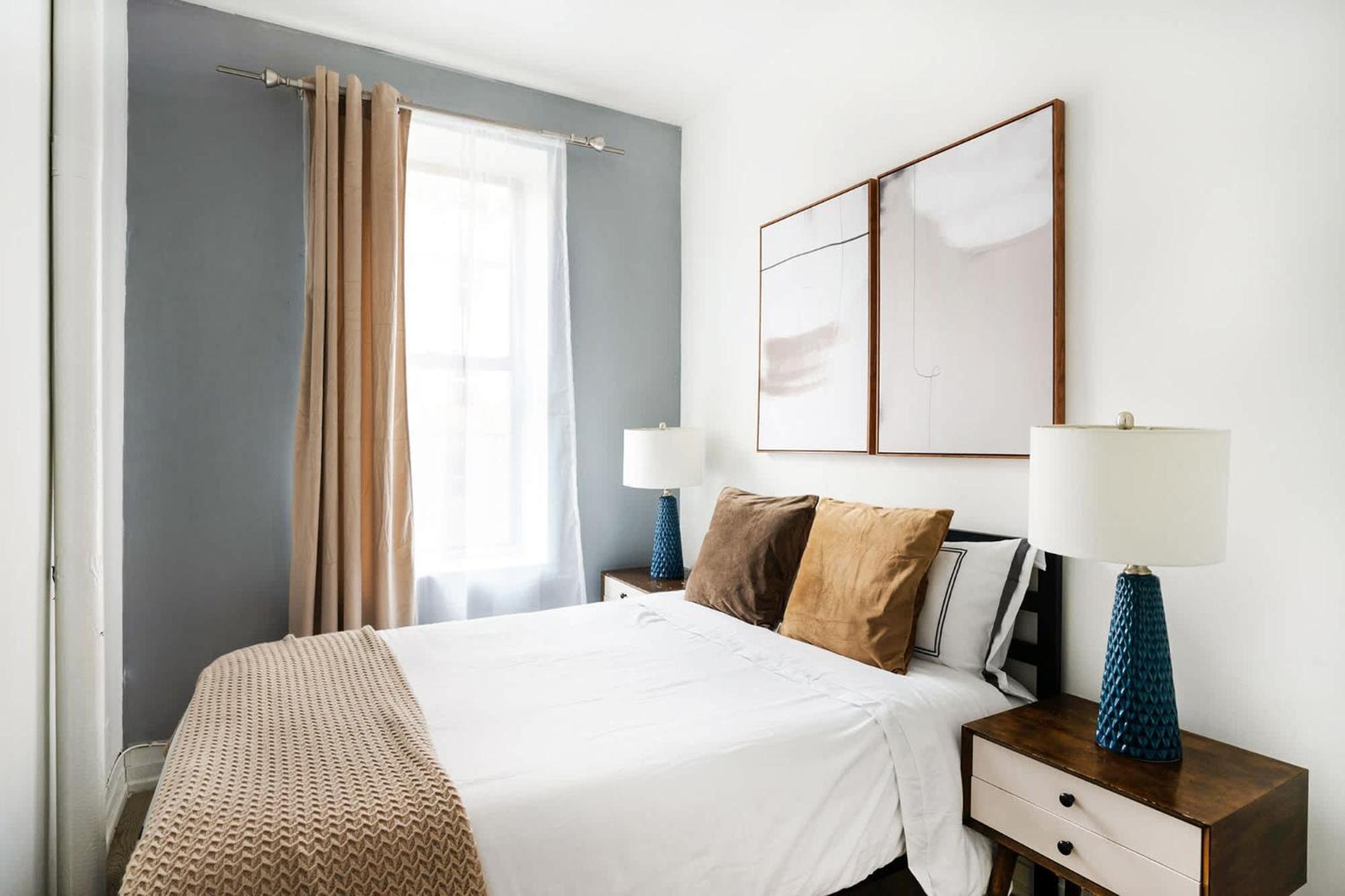 Apartment 428-2w Newly Furnished 2br Sleeps 5 Prime Location New York